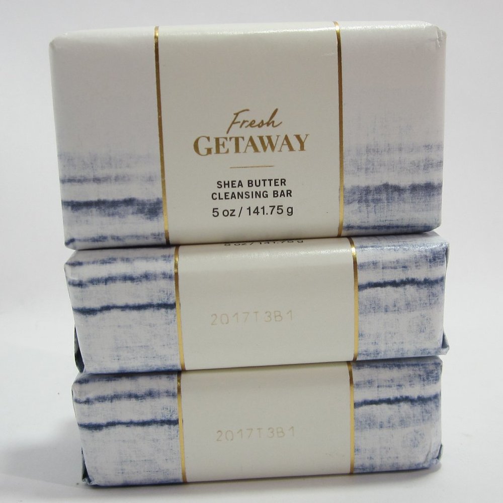 FRESH GETAWAY Bath & Body Works Cleansing Bar 5 oz x 3
